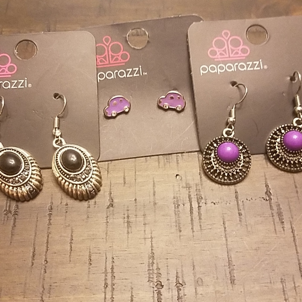 Purple & black earring set